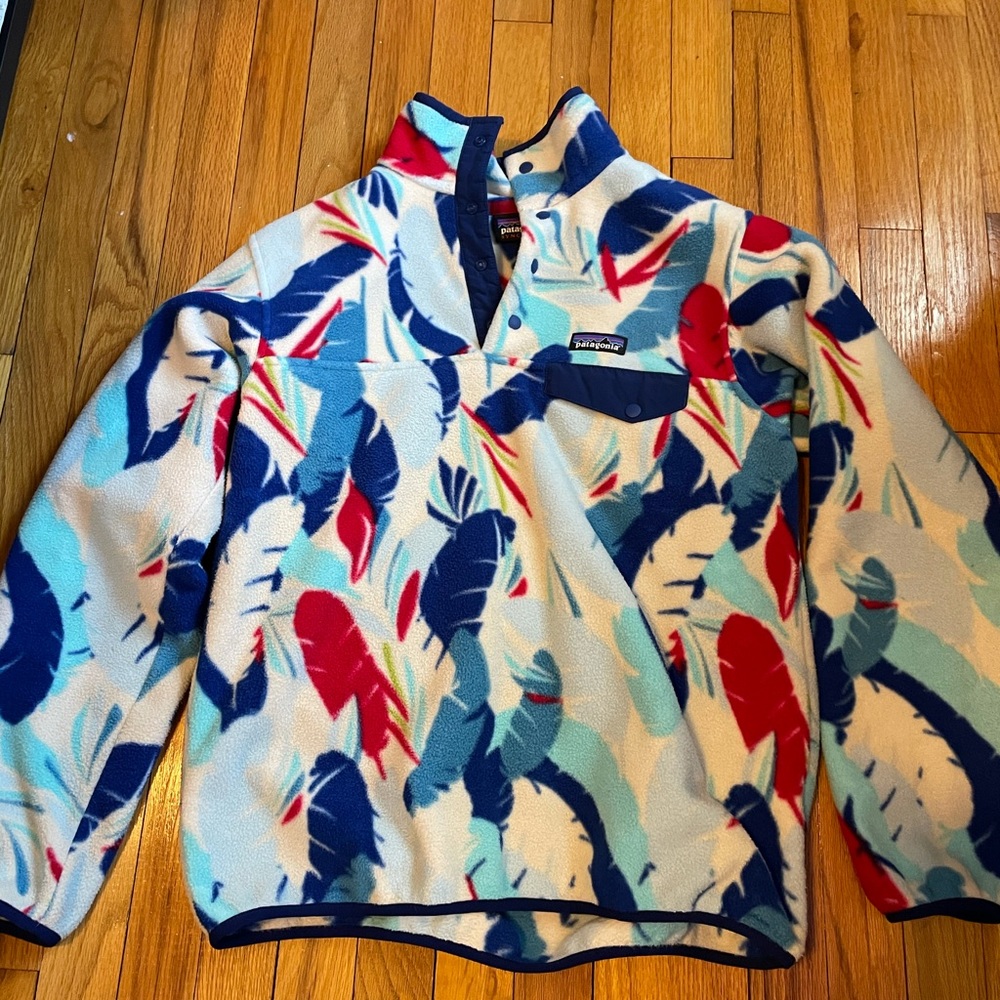 Women’s M Patagonia Light Weight Fleece Pullover